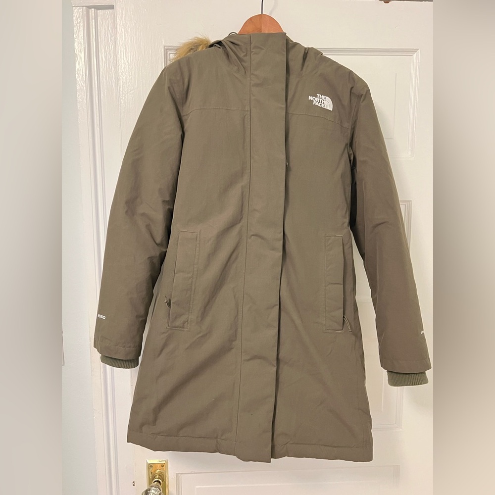 The North Face Women's Olive Arctic Down Parka